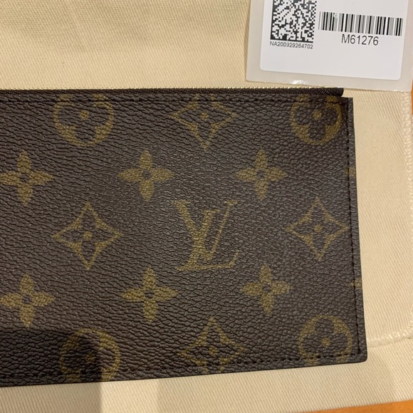 SOLD LV Felicie Zippered Insert - Picture 2 of 4